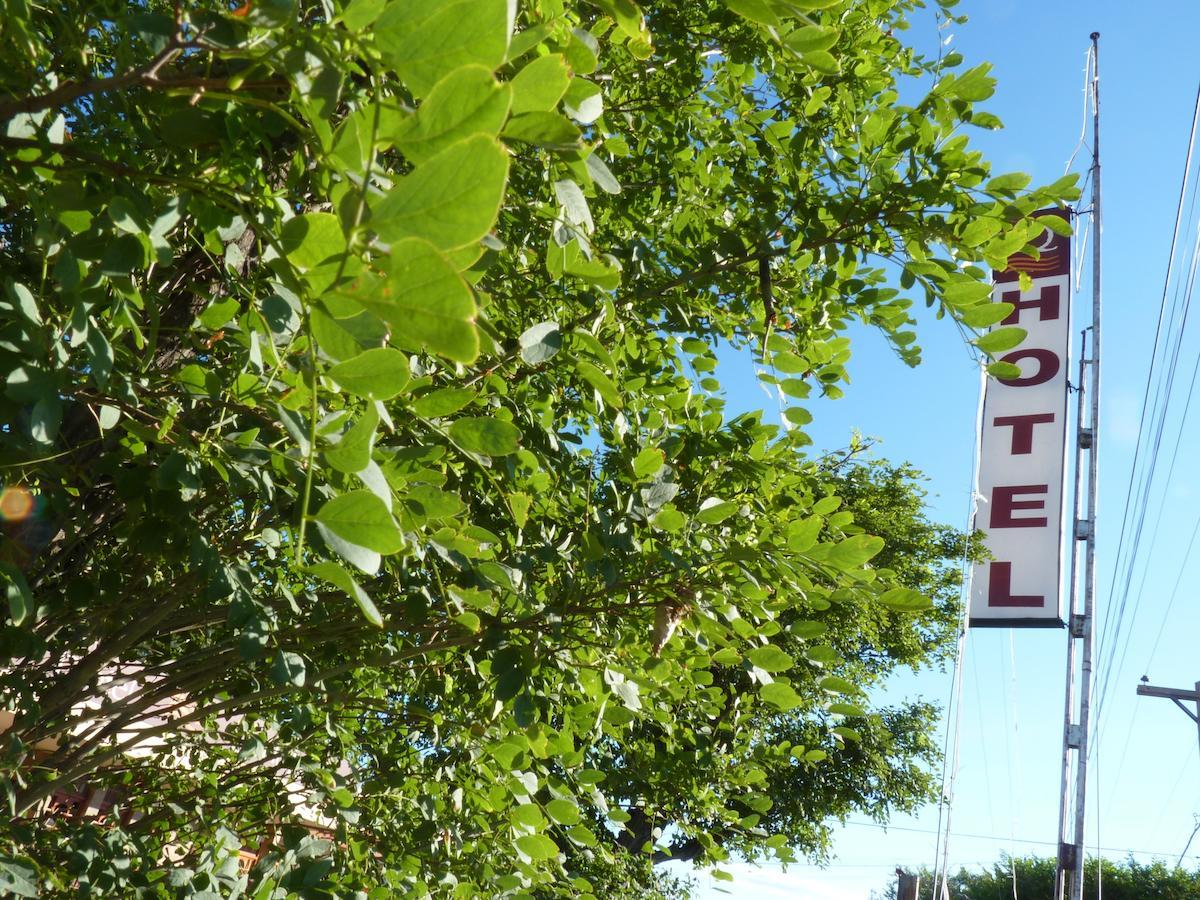 Hotel Quelu Leufu Río Colorado Eksteriør billede